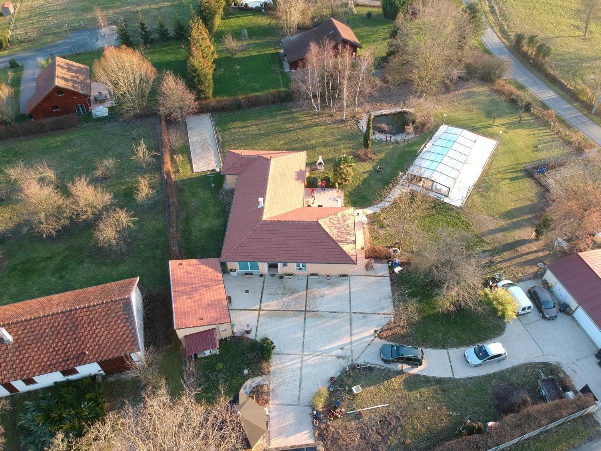 Alaguyauder le Studio Chatillon-sur-Broue Eksteriør billede
